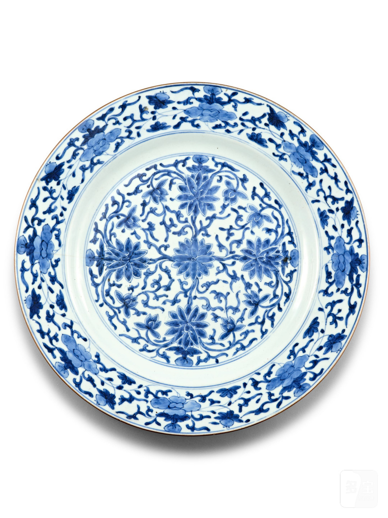 清十九世紀 各式青花盤一組三件 | THREE LARGE BLUE AND WHITE DISHES - 图3